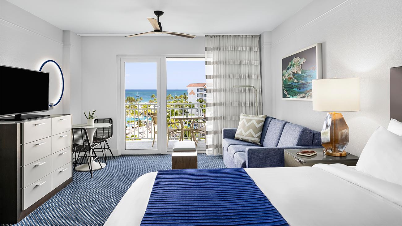 Ocean View Bed Living Room & Balcony